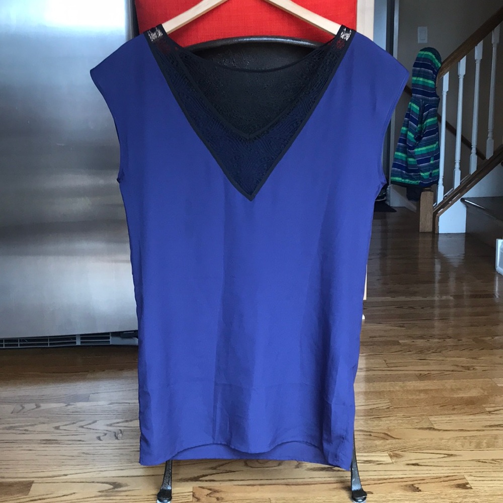 BCBG shift dress